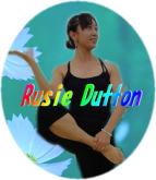 藤原愛先生は、ルーシーダットン連盟の指導員でインストラクター養成もしています。ユーモア溢れる仙人体操で、健康になりましょう / 秋田パフォーマンススタジオ・タイ式ヨガ・ウェーブストレッチ・Rusie Dutton Wavestretch Fitness Culture Akita