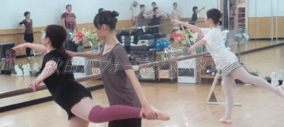 �H�c�p�t�H�[�}���X�X�^�W�I�iA.P.Studios�j�̃g�b�v�ʐ^�ł��B���Kyoga�E���[�V�[�_�b�g���E�N���V�b�N�o���G�E�W���Y�_���X�E�X�g���[�g�_���X�E�q�b�v�z�b�v�E�u���C�N�_���X�E�G�A���r�N�X�E�L�b�N�{�N�V���O�E���Ɍ��E�C���̑��E�E�F�[�u�X�g���b�`�E�t���[���[�V�[�E�~�S���EZUMBA�E�Y���o�t�B�b�g�l�X�E�J���`���[�X�N�[���H�c